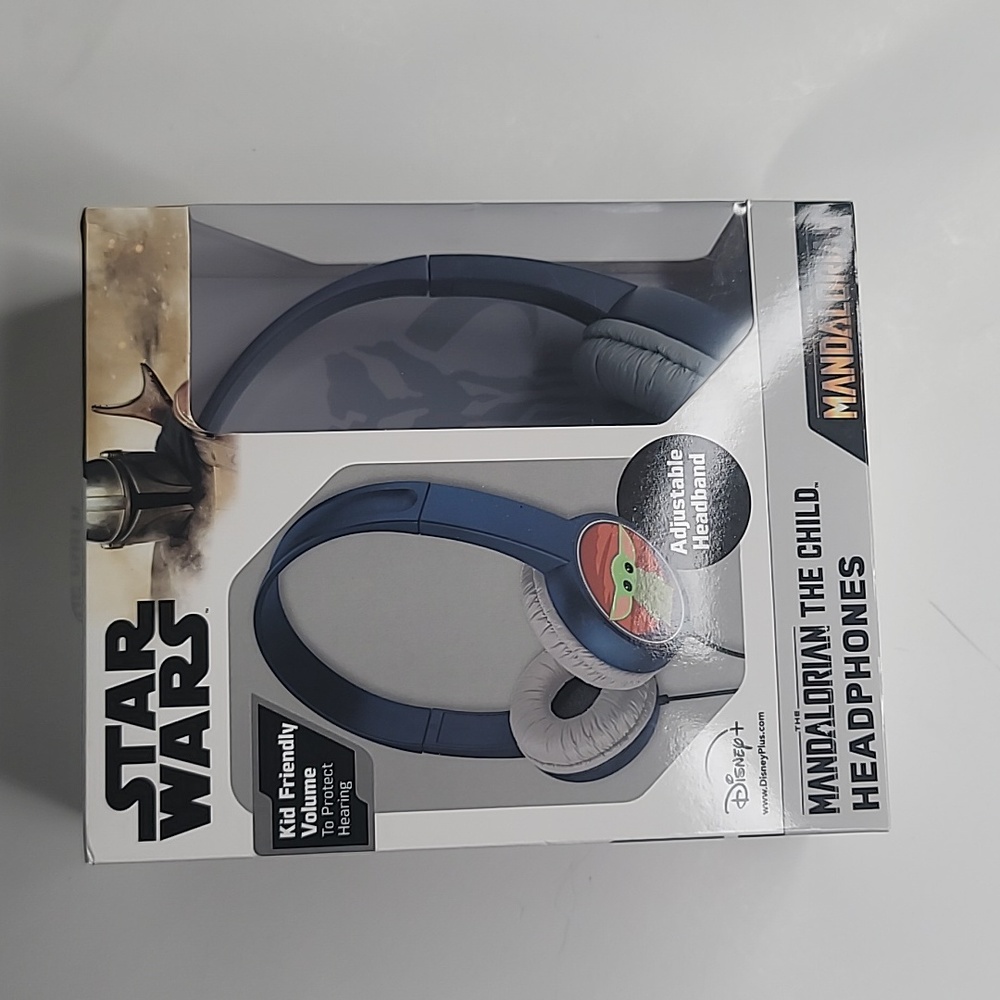 Star Wars Headphones Baby Yoda Plug In